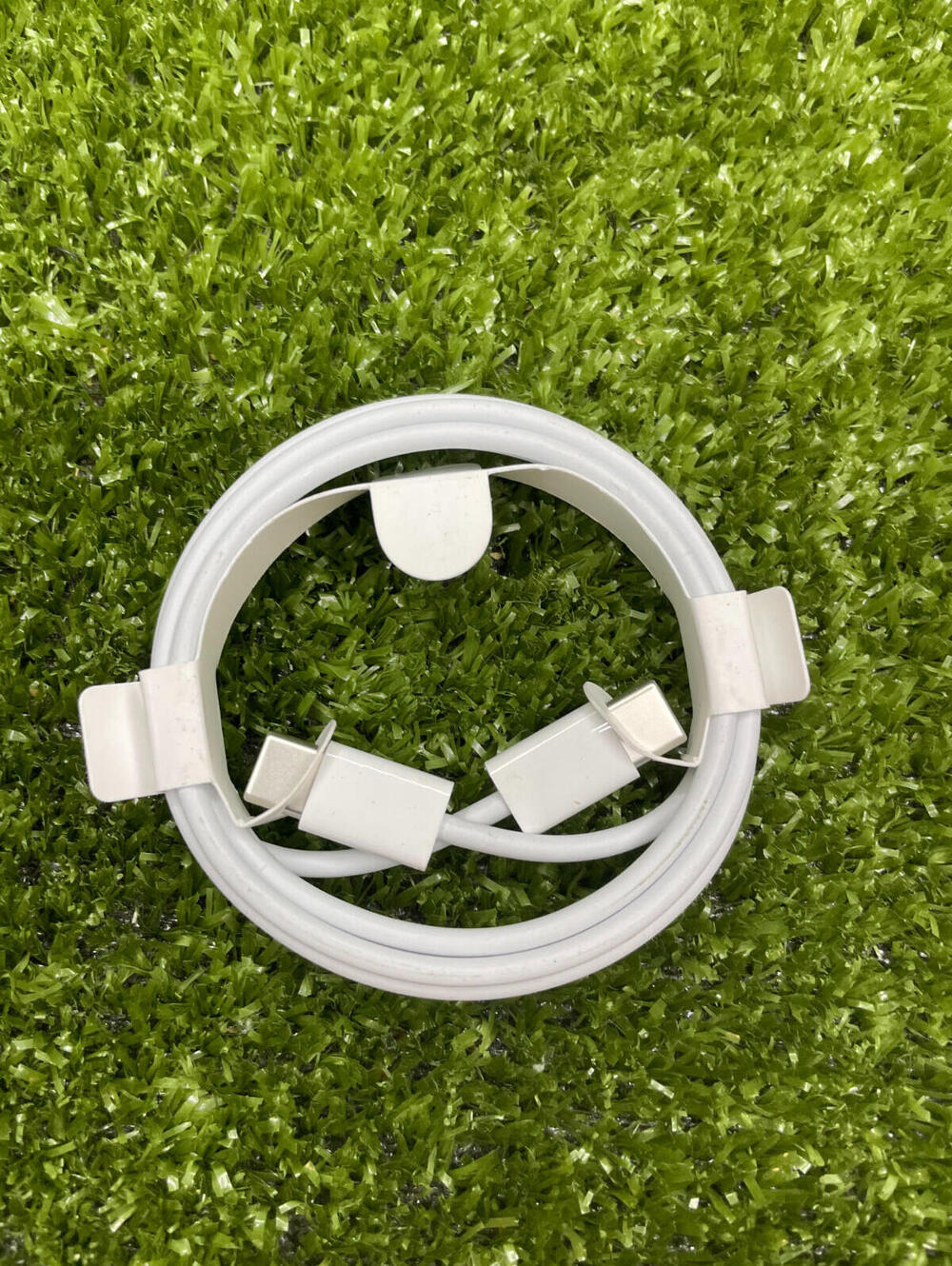 Apple USB-C Charge Cable 1m Genuine OEM White MUF72AM/A A1997